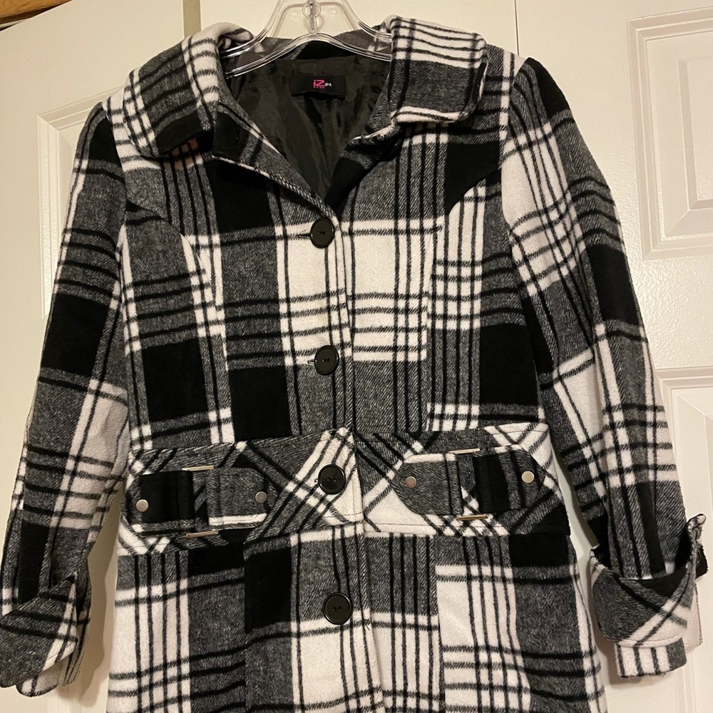 IZ Byer Girl Coat
